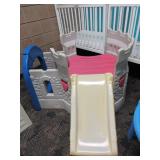 LITTLE TIKES CLIMB & SLIDE CASTLE