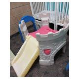 LITTLE TIKES CLIMB & SLIDE CASTLE