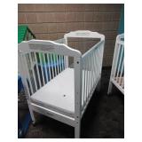 ANGELES, CLEAR VIEW, SAFETY SIDE, EVACUATION CRIB WITH MATTRESS