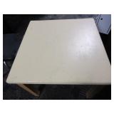 KIDDIE TABLE WITH CHAIRS