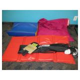 MONARCH PICKLEBALL SET AND ASSORTED MATS