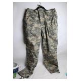 Army Combat Uniform Trouser X-Large Regular with Digital Camouflage