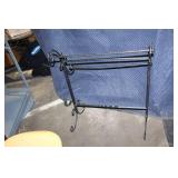 Decorative Black Metal Quilt Rack Holder