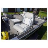 1995 Bass Tracker Tournament TX17 Fishing Boat with Trailer and 40HP Mercury Outboard