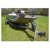 1995 Bass Tracker Tournament TX17 Fishing Boat with Trailer and 40HP Mercury Outboard