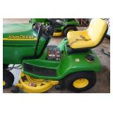 John Deere LX 277 Lawn Mower