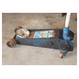 Max Jax 2.5 Ton Floor Jack