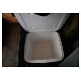 Igloo Ice Cube Cooler