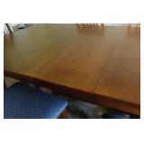 Kitchen Table with Leaf Extender and 6 Chairs