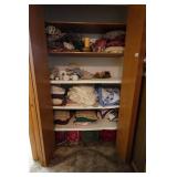 Assorted Home Goods - Décor, Bedding, Towels