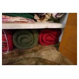 Assorted Home Goods - Décor, Bedding, Towels