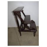 Wood plant/knick knack stand...