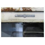 General Electric refrigerator, has ...