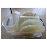 Tote of vintage Fry Oven glassware,...