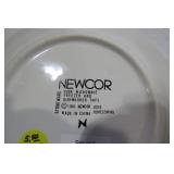 Canister set and non-matching plate...