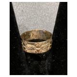 Metal ornate ring, possibly sterlin...