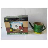 John Deere cast iron fry pan, pictu...