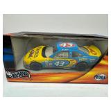 John Andretti #43 Cheerios Nascar Hot Wheels Racing Diecast Model