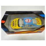 John Andretti #43 Cheerios Nascar Hot Wheels Racing Diecast Model