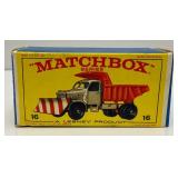 1964 Original Matchbox Lesney No. 16 Scammell Mountaineer Snow Plough With Original Box