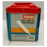 1968 Hot Wheels Talking Service Center (Vioce Box Bad) & 1967 Matchbox N0.8 Collector