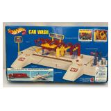 1994 Hot Wheels Car Wash In Original Box (Complete) Box Beat Up