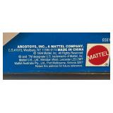 1994 Hot Wheels Car Wash In Original Box (Complete) Box Beat Up