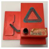 1970 Hot Wheels #6493 Flying Circus In Original Box (Missing Catalog, 1 Zopter, Cars & Buttons) Box Beat Up