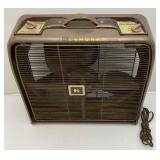 Vintage KENMORE Automatic Thermostat 23.5 " Universal Electric Co. Metal Box Fan (WORKS)