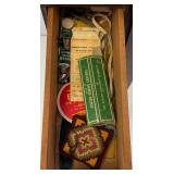 1948 SINGER Sewing Machine In Cabinet Made In The Elizabethport, New Jersey USA Factory (With Extras)