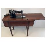 1948 SINGER Sewing Machine In Cabinet Made In The Elizabethport, New Jersey USA Factory (With Extras)