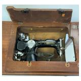 1948 SINGER Sewing Machine In Cabinet Made In The Elizabethport, New Jersey USA Factory (With Extras)