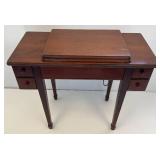 1948 SINGER Sewing Machine In Cabinet Made In The Elizabethport, New Jersey USA Factory (With Extras)