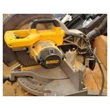 DeWalt® 12" Compound Miter Saw DW705