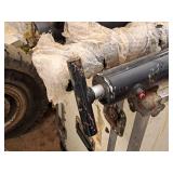 Lot of (4) 33" Hydraulic Pistons (New !)