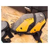 Lot of (1 Set) Toughbuilt Knee Pads