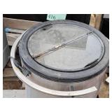 2.05-cu.ft. Cooler JH-58C1