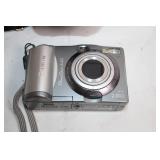 Canon PowerShot A40 Digital Camera with Case and USB Cable