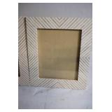 Double Wooden Photo Frame with Chevron Stripe Design