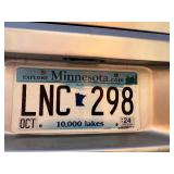 2010 Dodge Charger 6.4 HEMI Engine, See video. Looks & Sounds Awesome