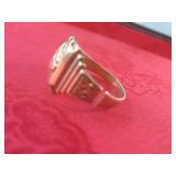 (FS) 10K Gold 1938 Class Ring Marke...