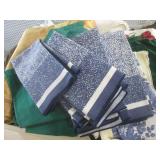 (EW3) Assortment of Placemats, Clot...