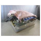 (EW7) Assortment of Tableclothes an...