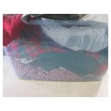 (EW5) Tote Full of Assorted Tablecl...