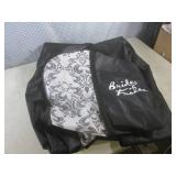 (EW6) 2 Wedding Dresses, 1 Veil and...