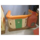 (A-1) Assorted Vintage Play Buildin...