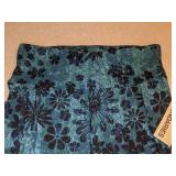 New No Boundaries Bike Shorts Right Side Pocket Blue Black Women