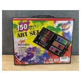 Brand New Kubeixiong Corner Non-Toxic 150 Piece Art Supply Set *B