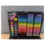 Brand New Kubeixiong Corner Non-Toxic 150 Piece Art Supply Set *B
