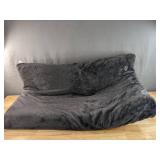 Large Dog Bed 40"x30"x3" Gray *B